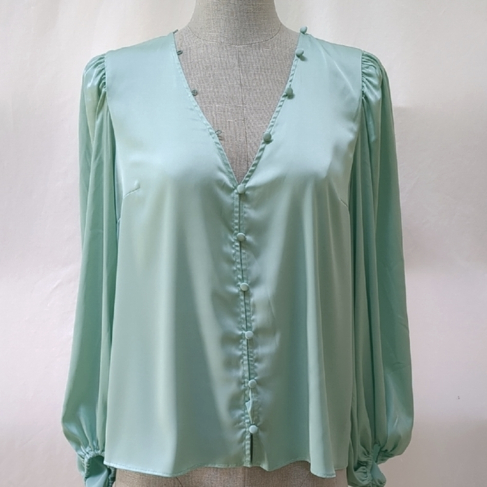 Hutch NWT "Marissa" Aqua Satin Blouse
